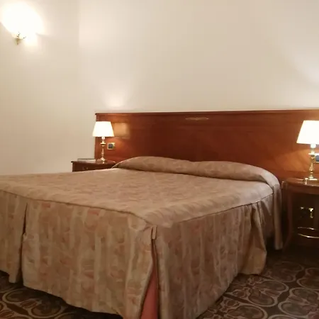 Rubens Bed & Breakfast 2*